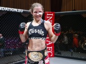 Barb Honchak Retains Flyweight World Championship with Unanimous Decision over Leslie Smith at Invicta Fighting Championships 7